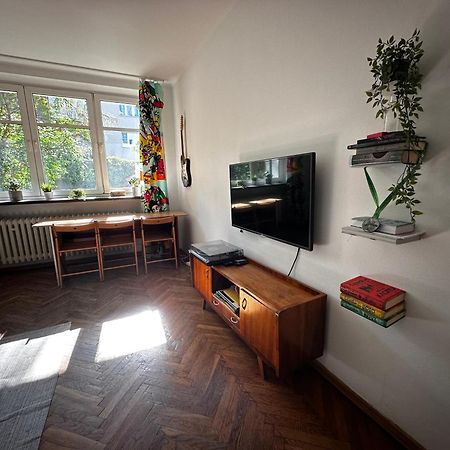 Old Town Nest Apartment คราคูฟ ภายนอก รูปภาพ